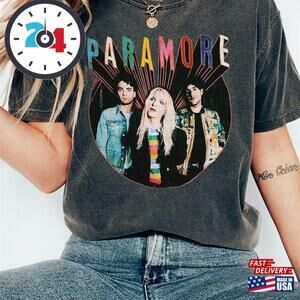 Paramore Music Shirt K4 Tour   Unisex Classic
